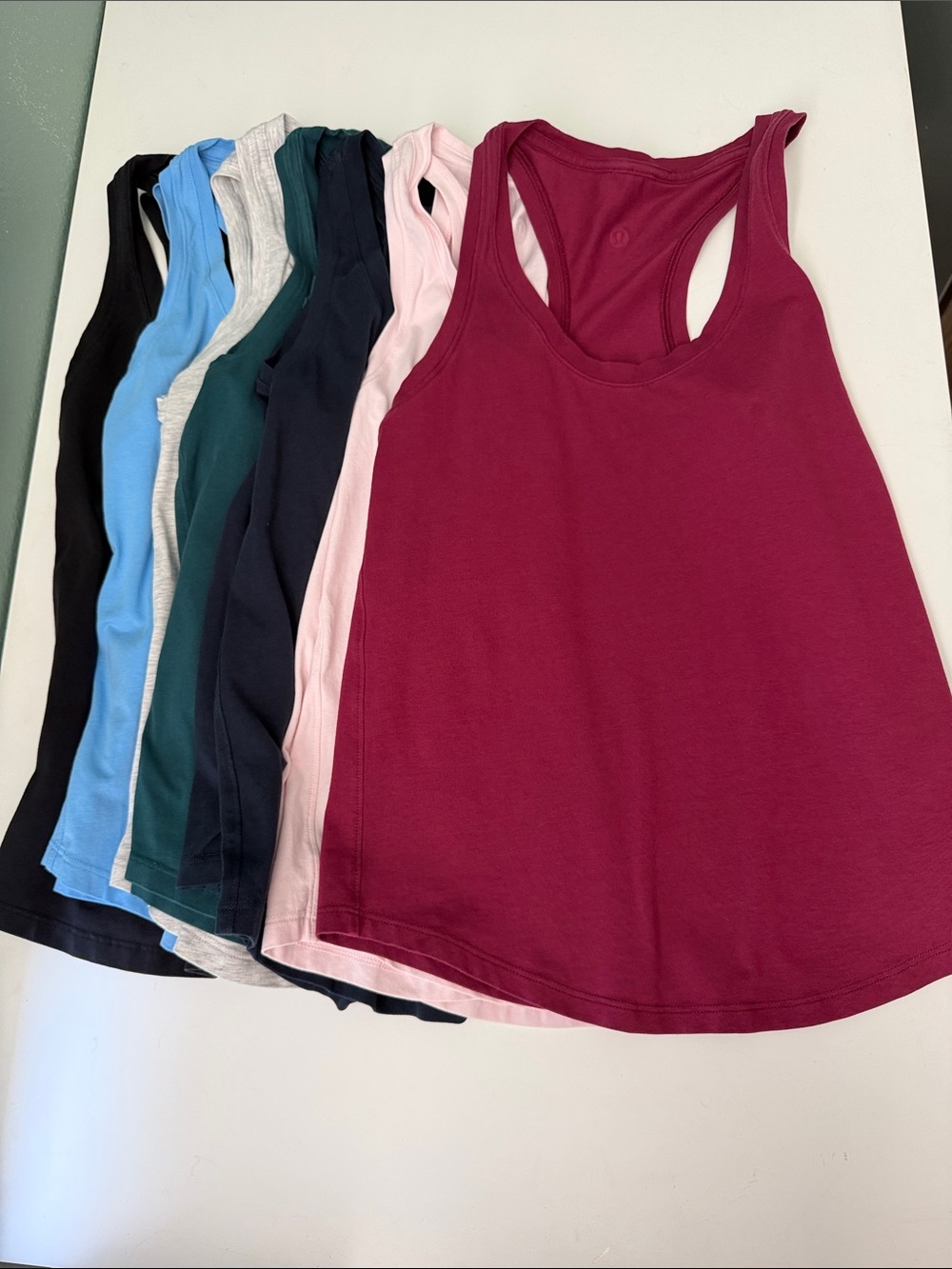 7 LULULEMON love tank tops size 2
